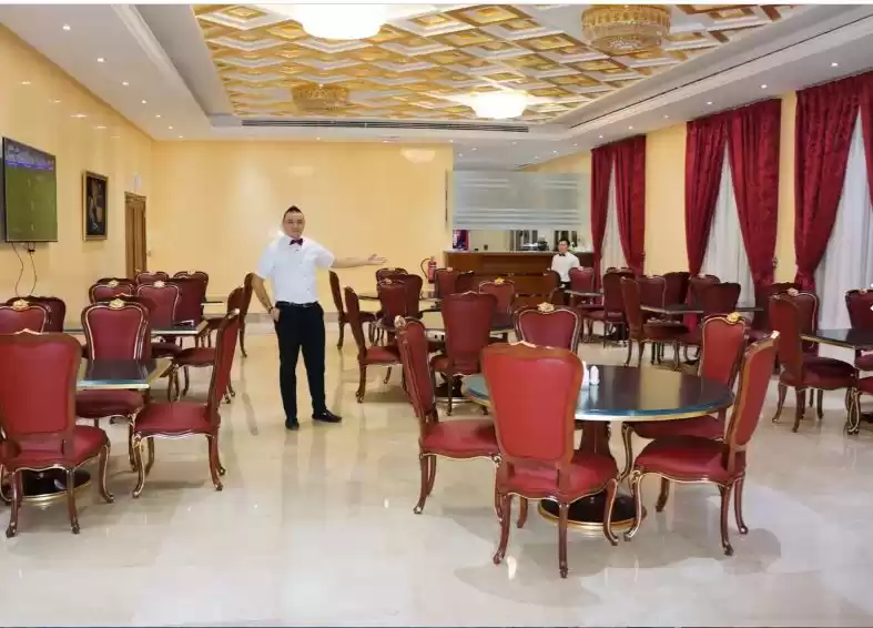 Résidentiel Propriété prête 3 chambres S / F Appartement  a louer au Al-Sadd , Doha #9441 - 1  image 